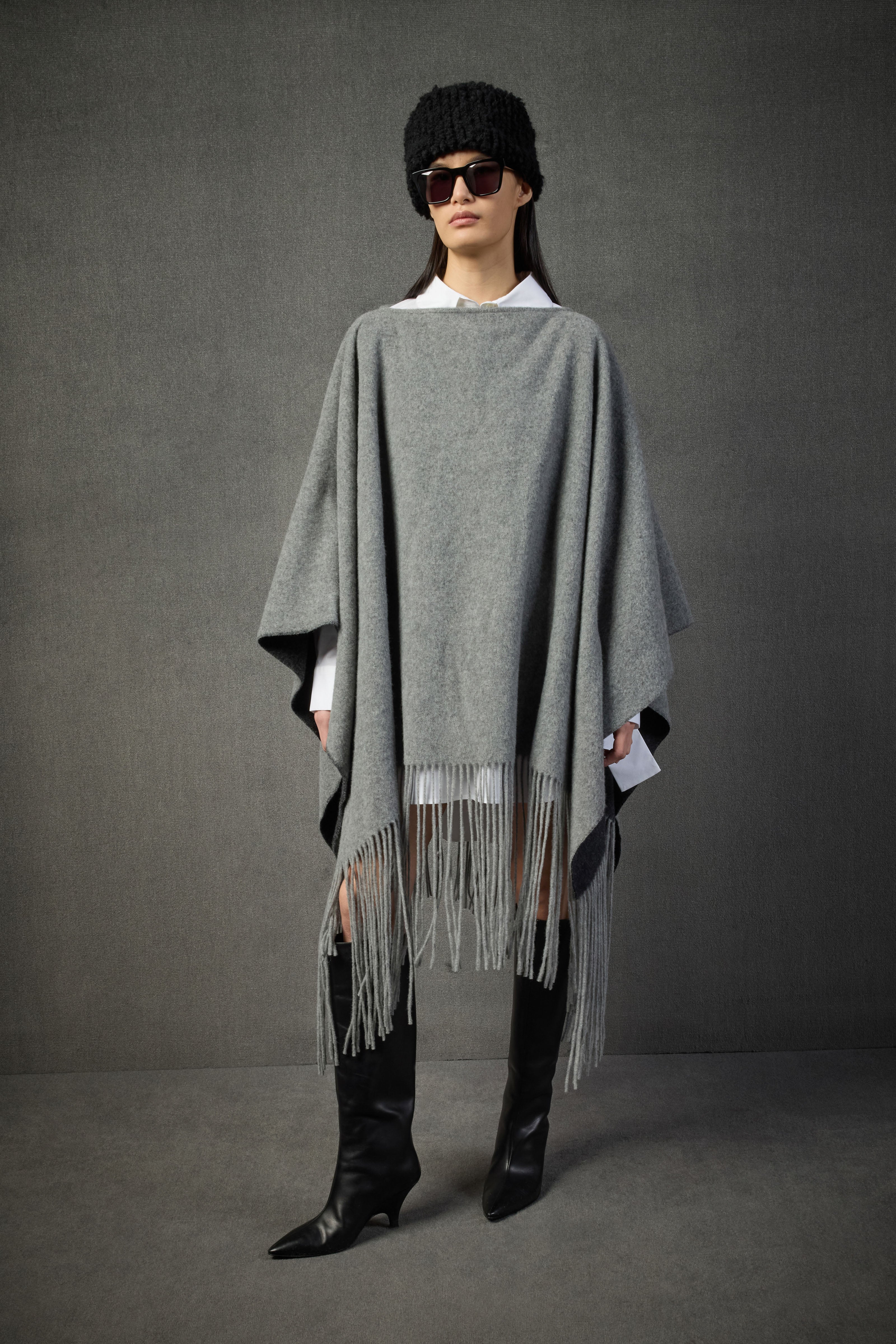 PONCHO BLANCA