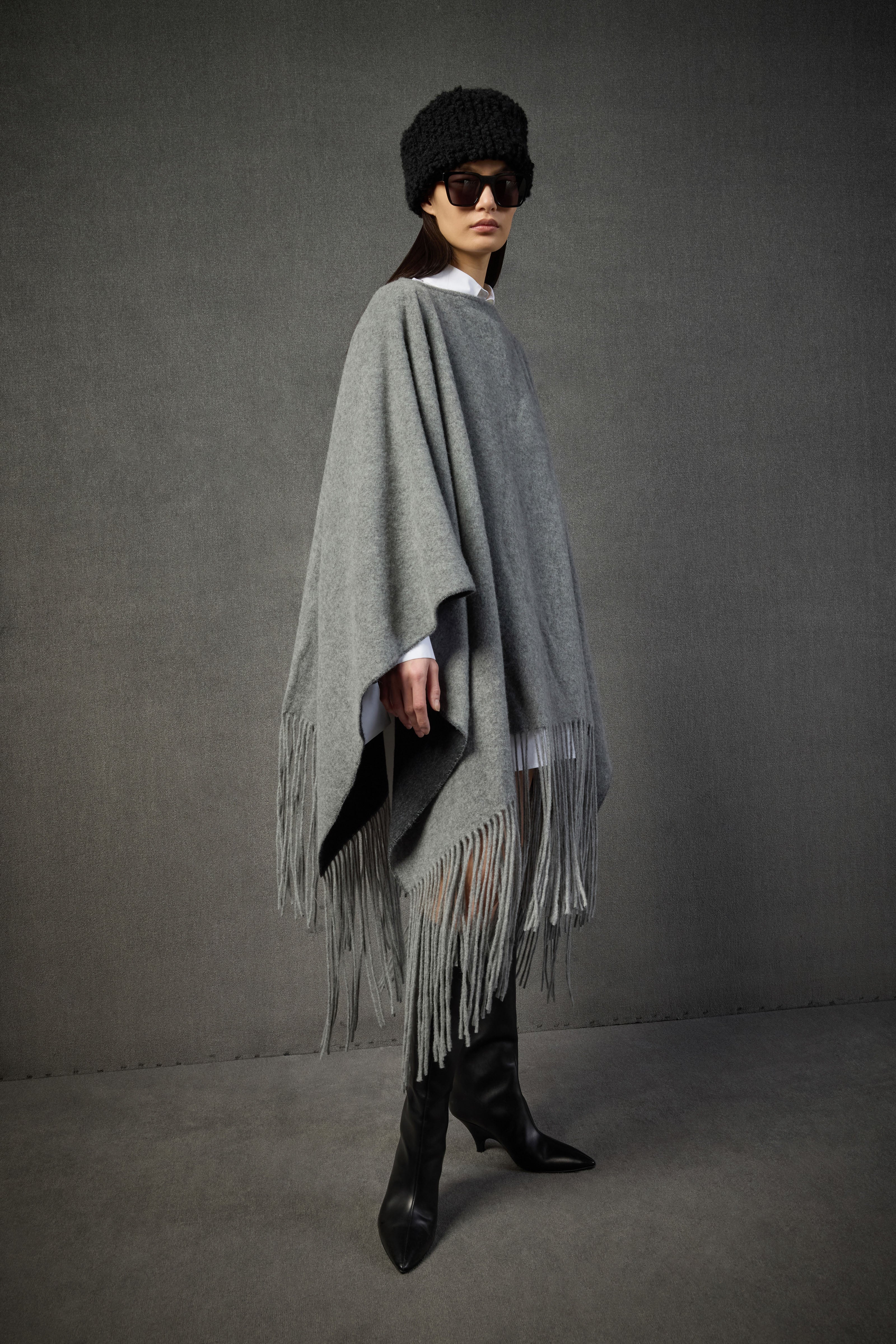 PONCHO BLANCA