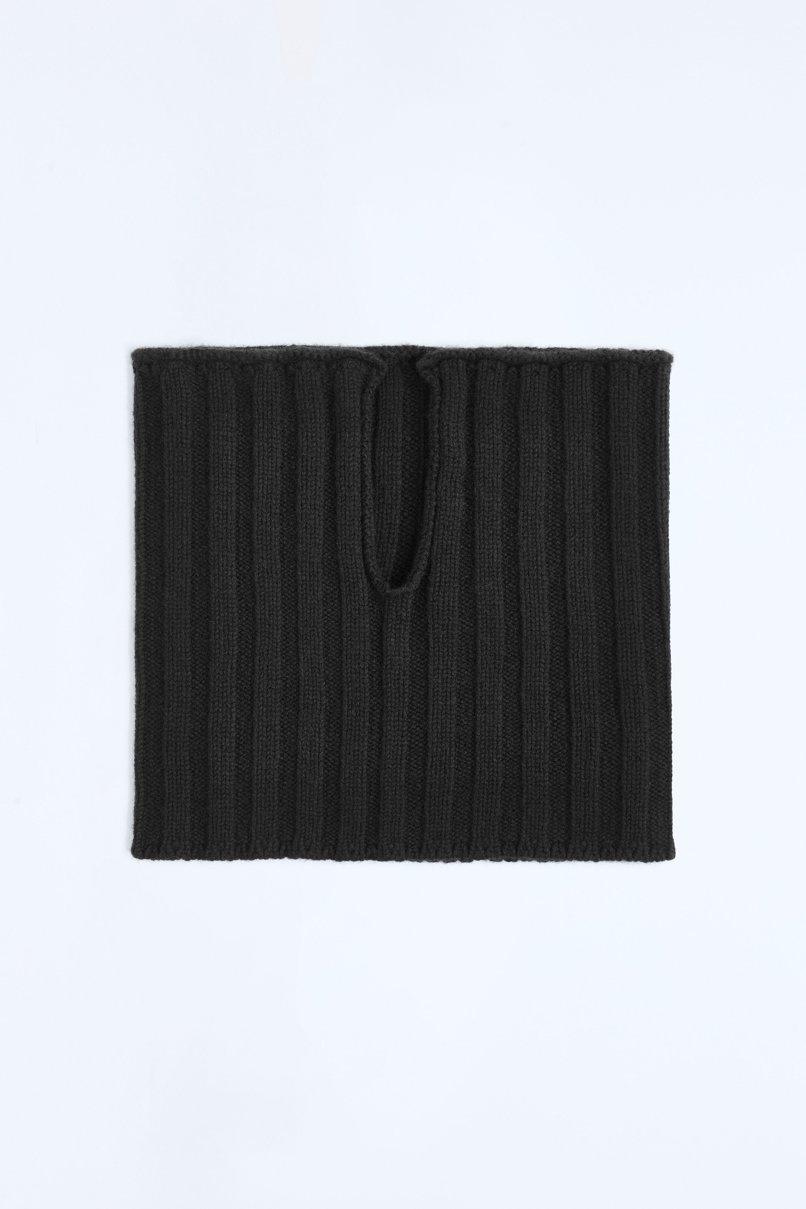 MARION COLLAR