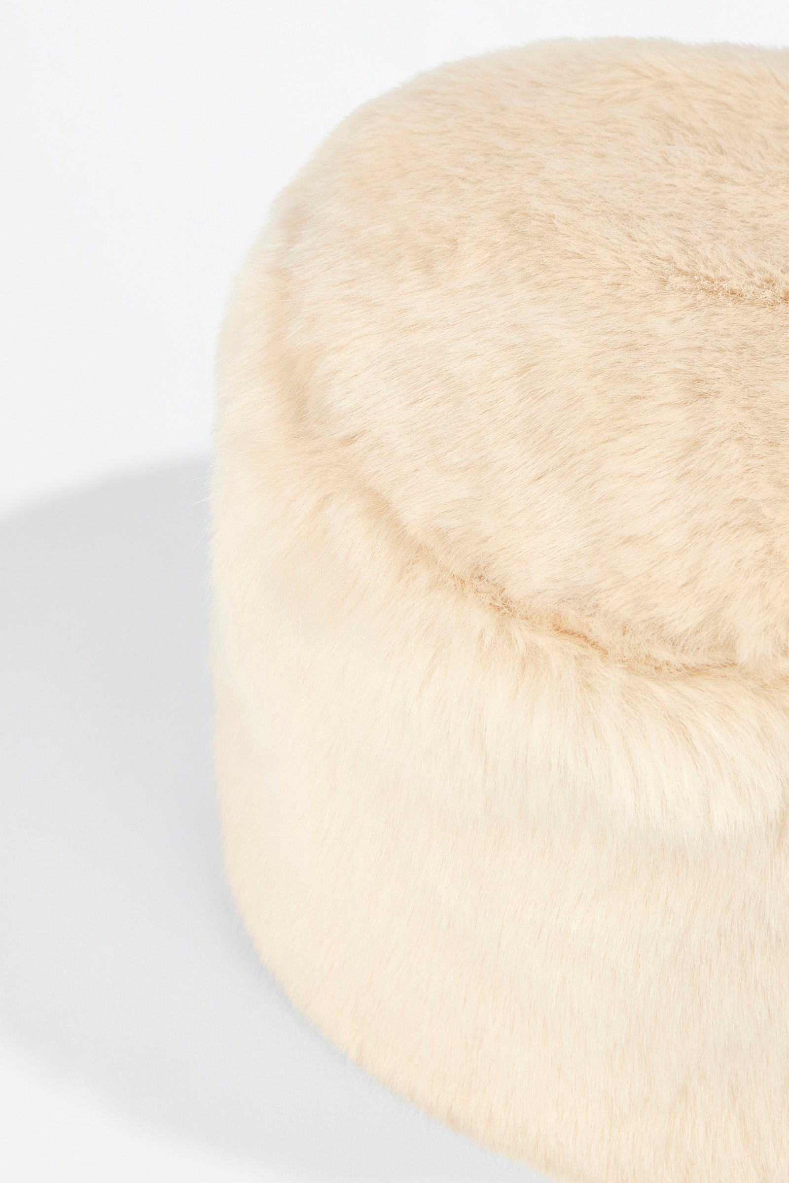ELISABETH PILLBOX HAT