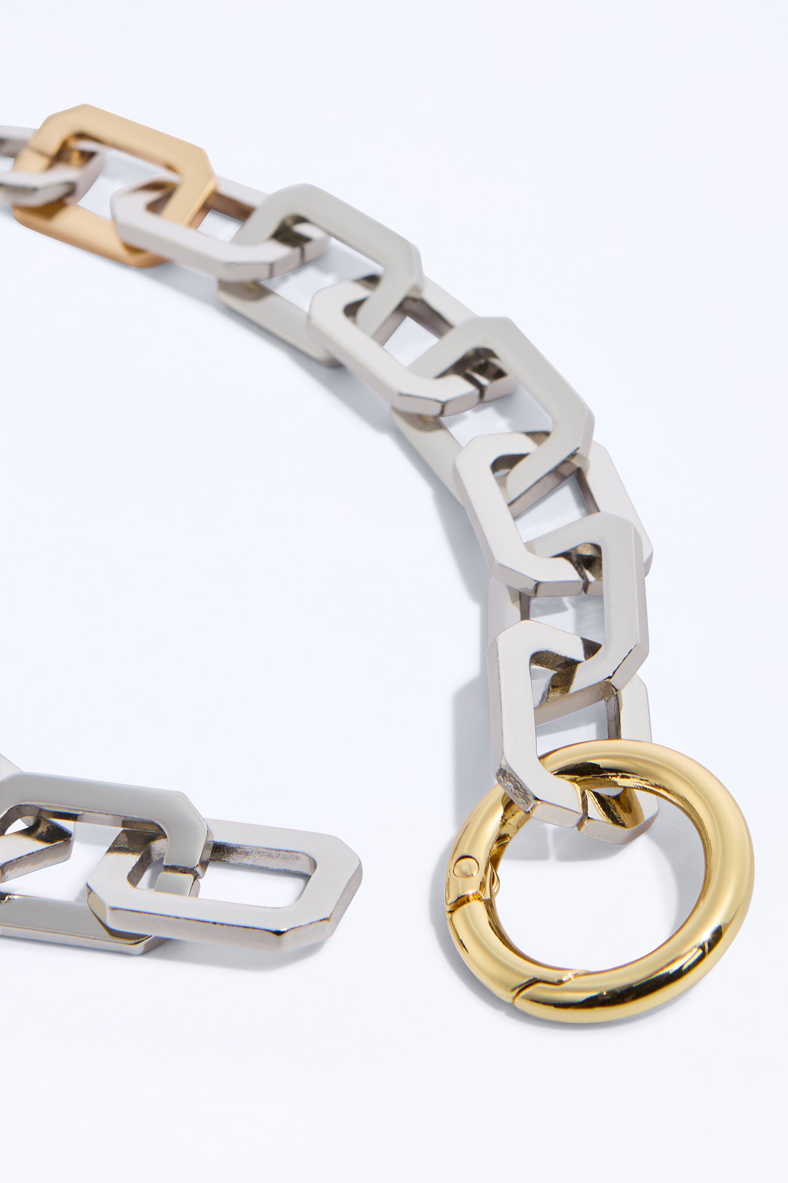 SIBEL NECKLACE