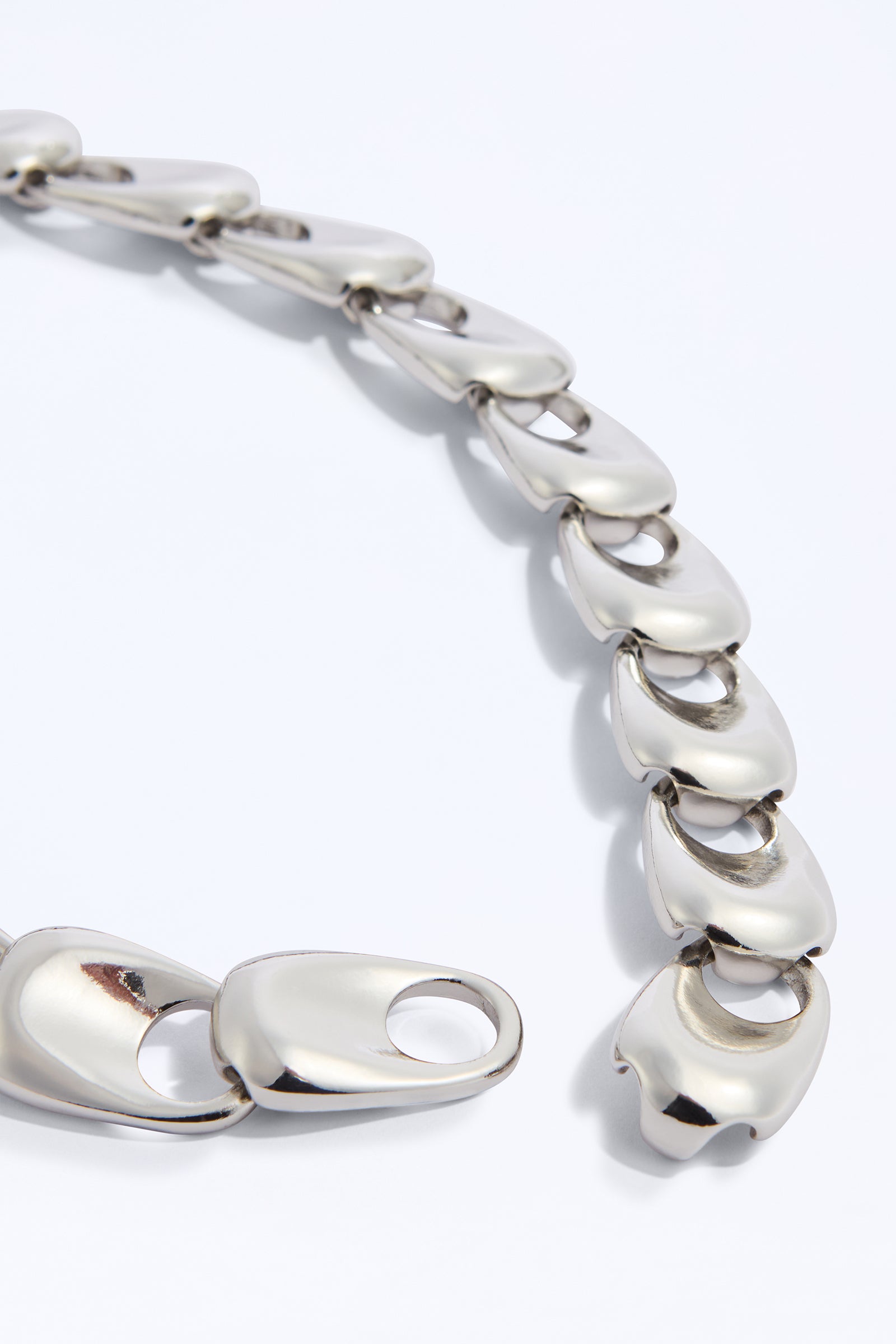 SELENE NECKLACE