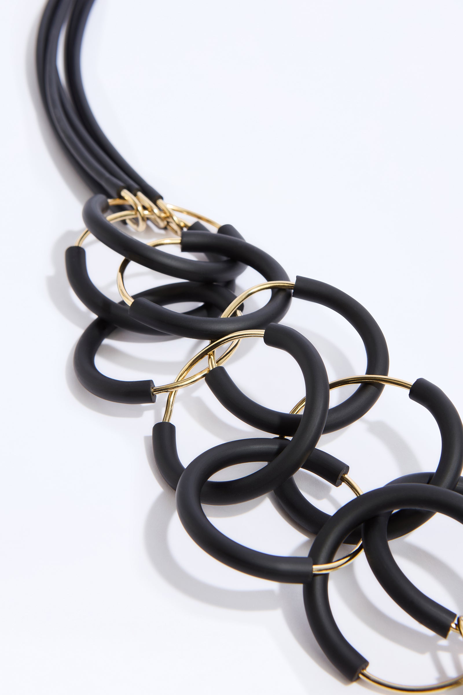 ZARAEL NECKLACE