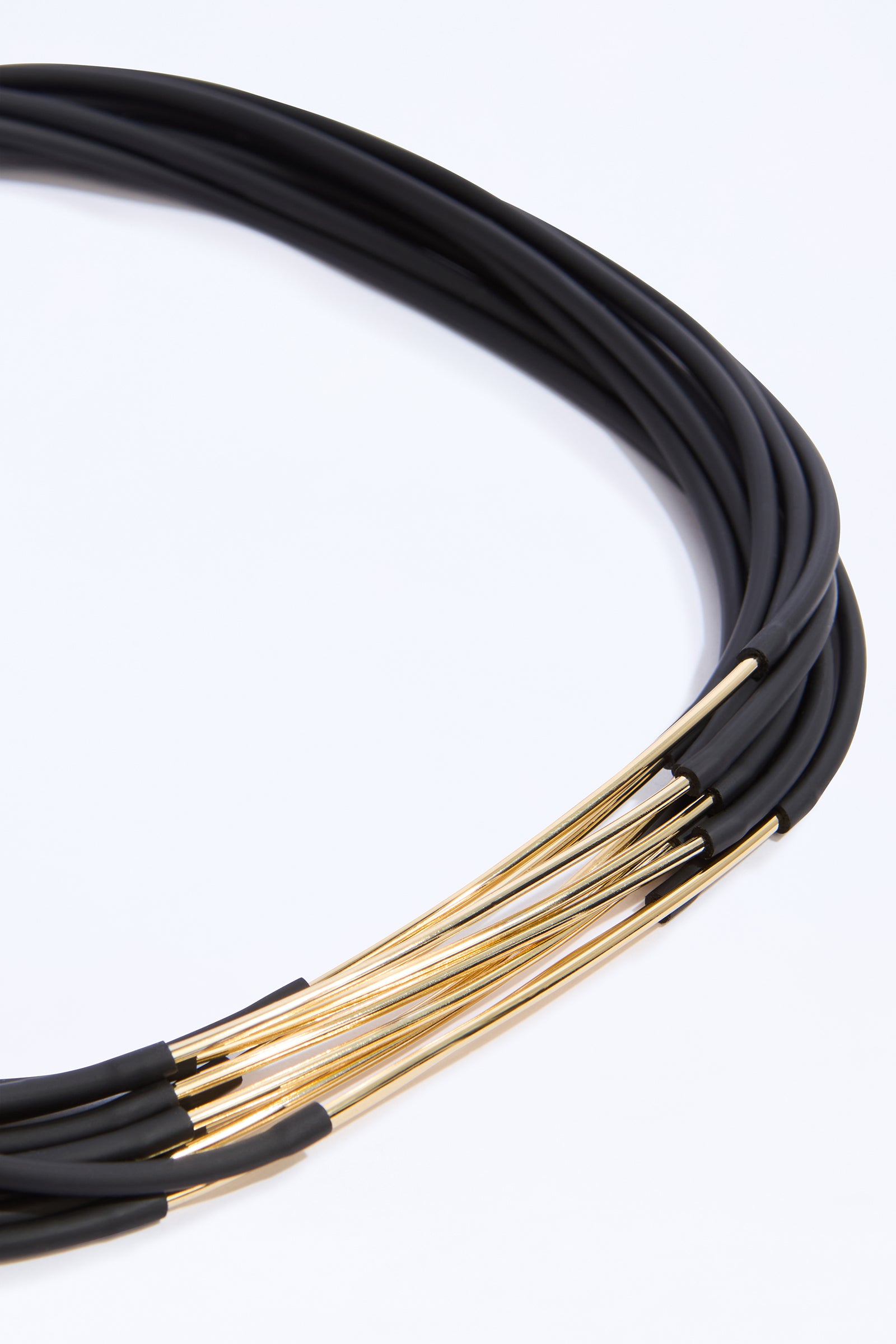 NAYRA NECKLACE