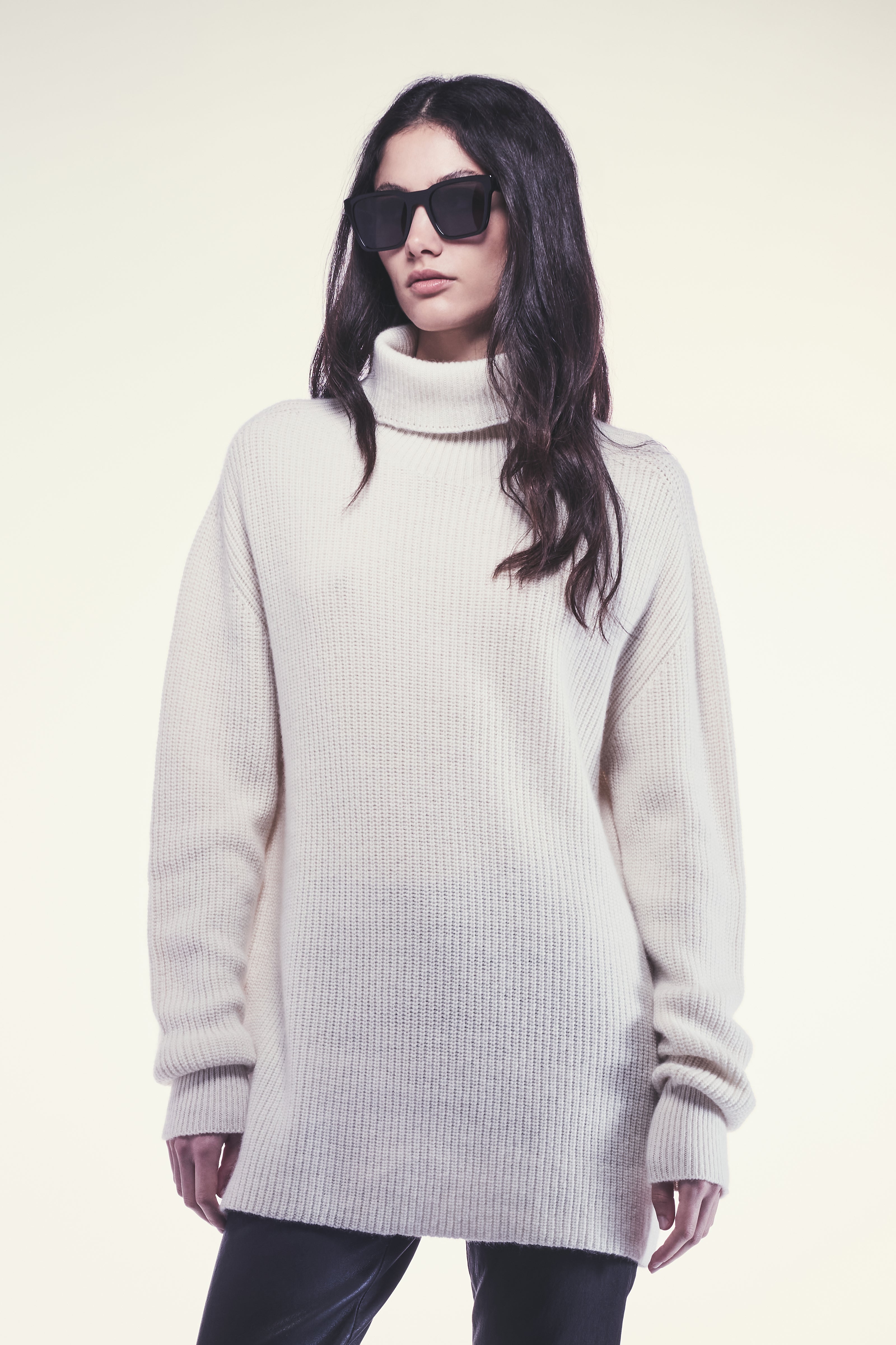 ELENA KNIT