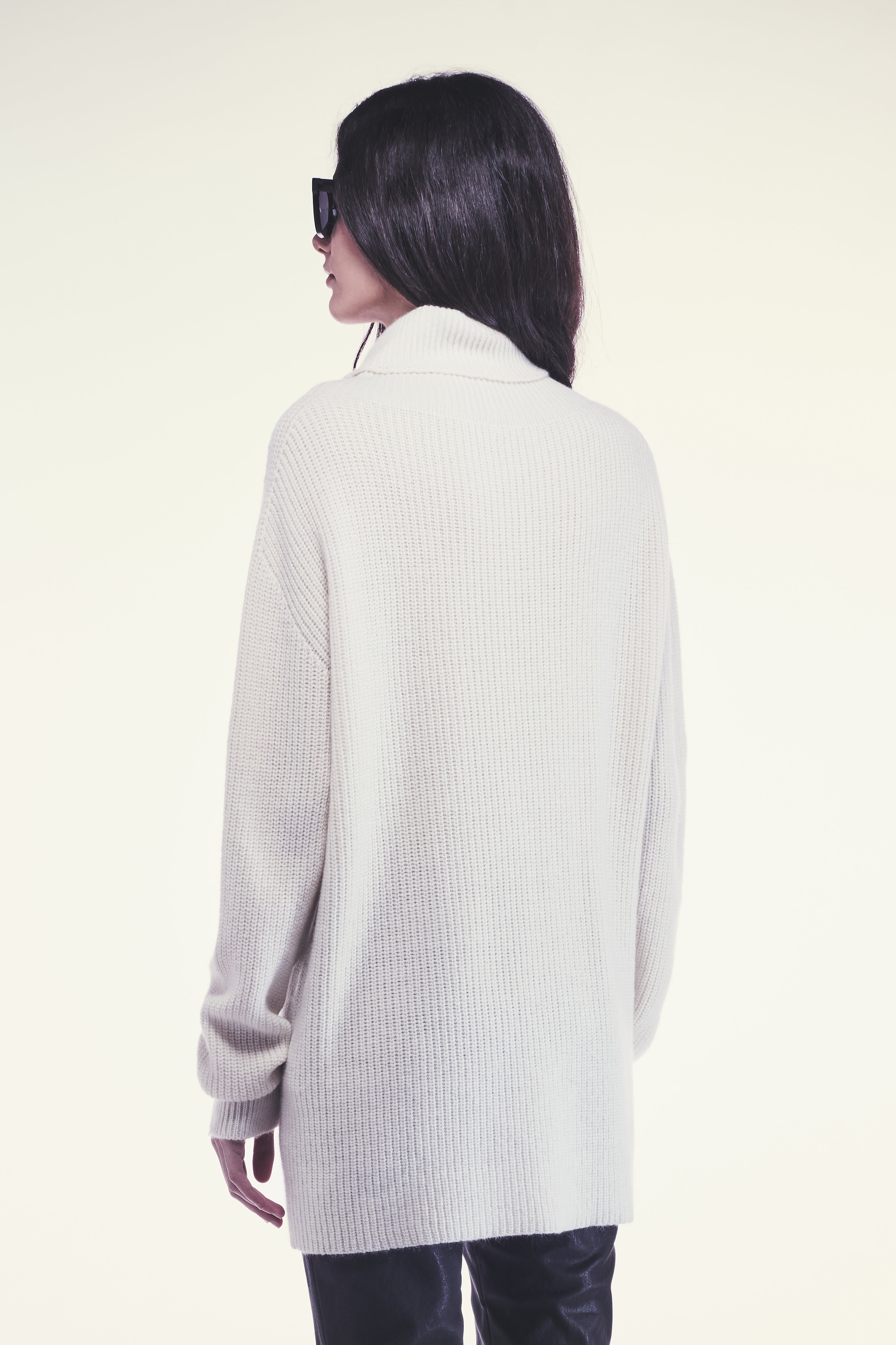 ELENA KNIT