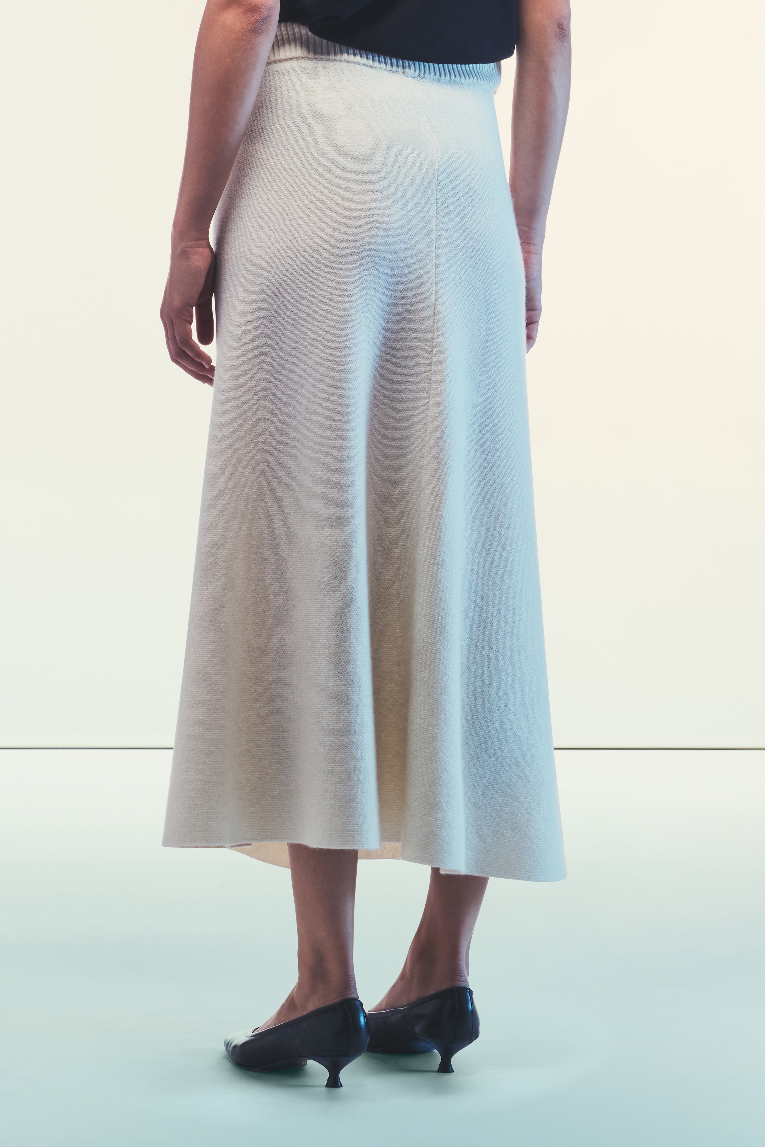 LEANDRA SKIRT