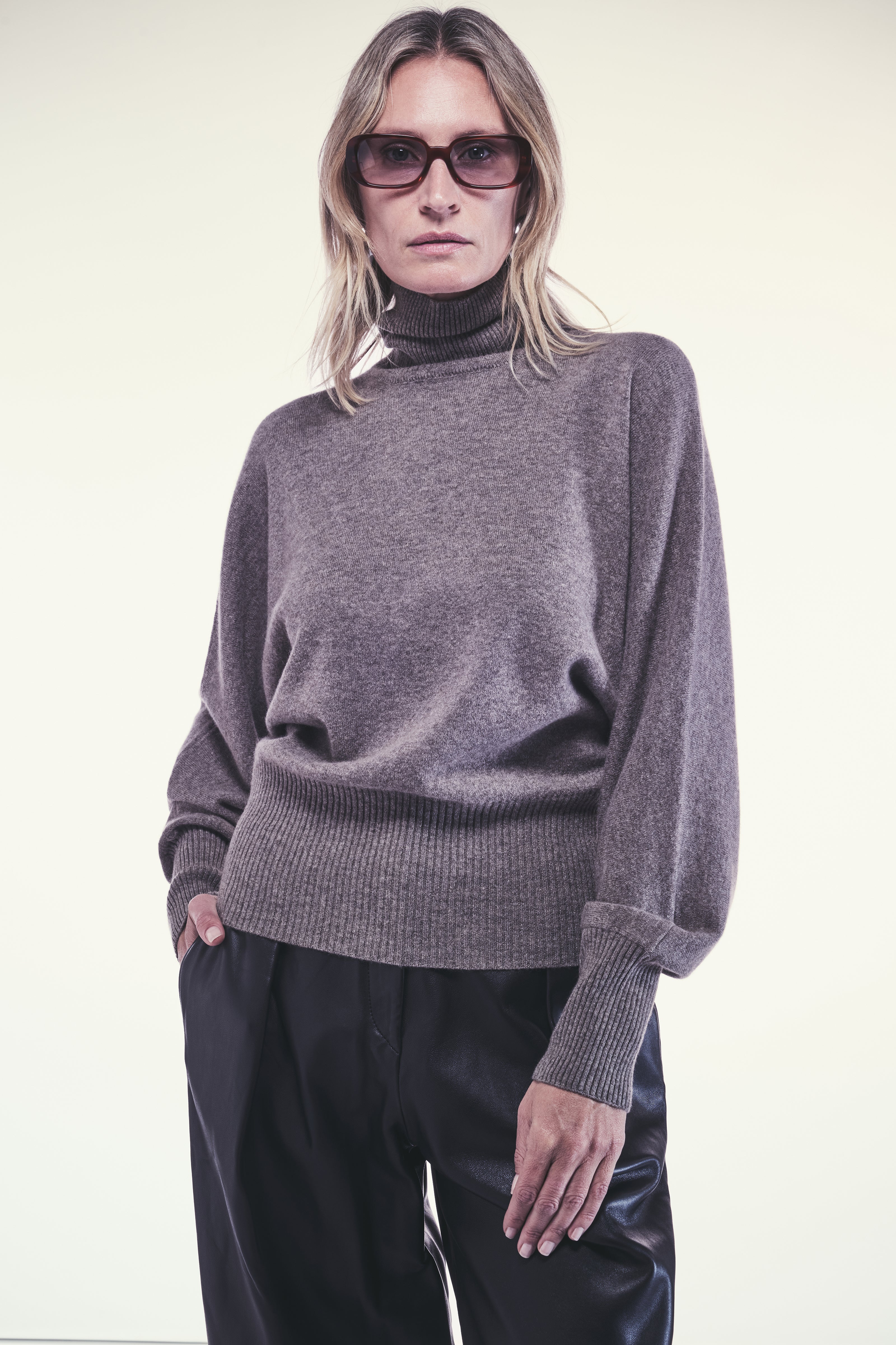 ARABELLA KNIT