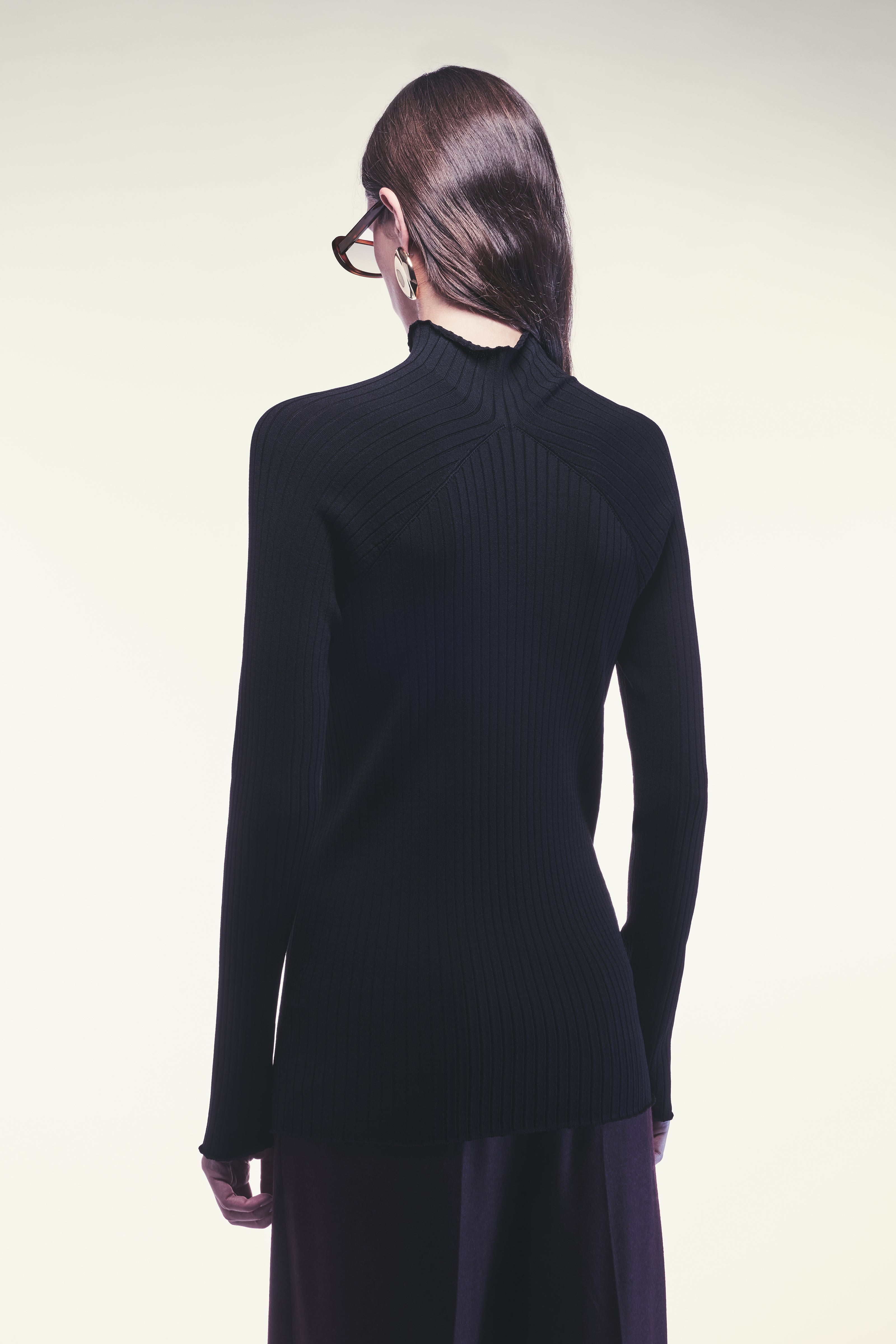 LEILA KNITTED SWEATER