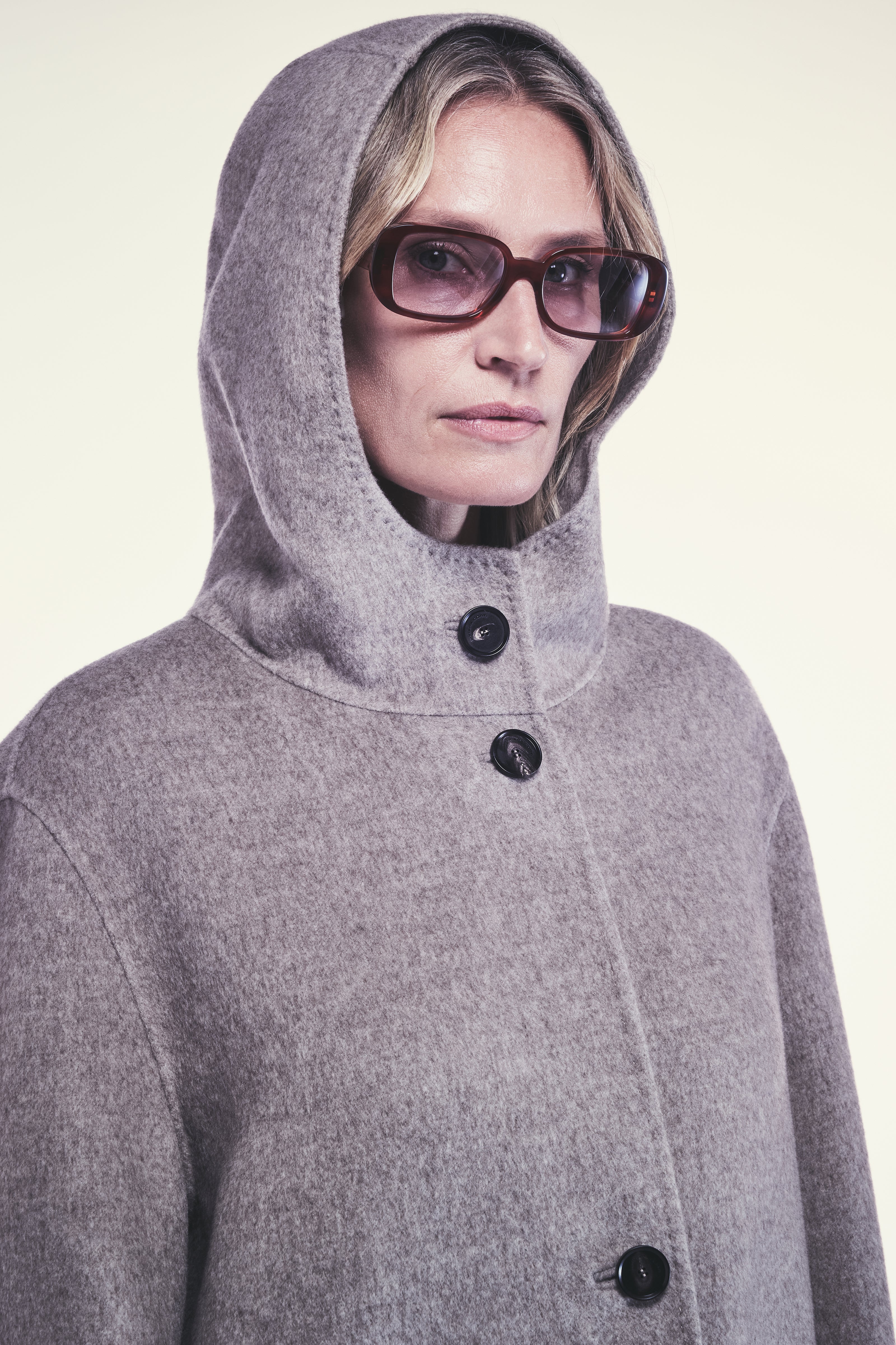 CHRISTOPHER COAT