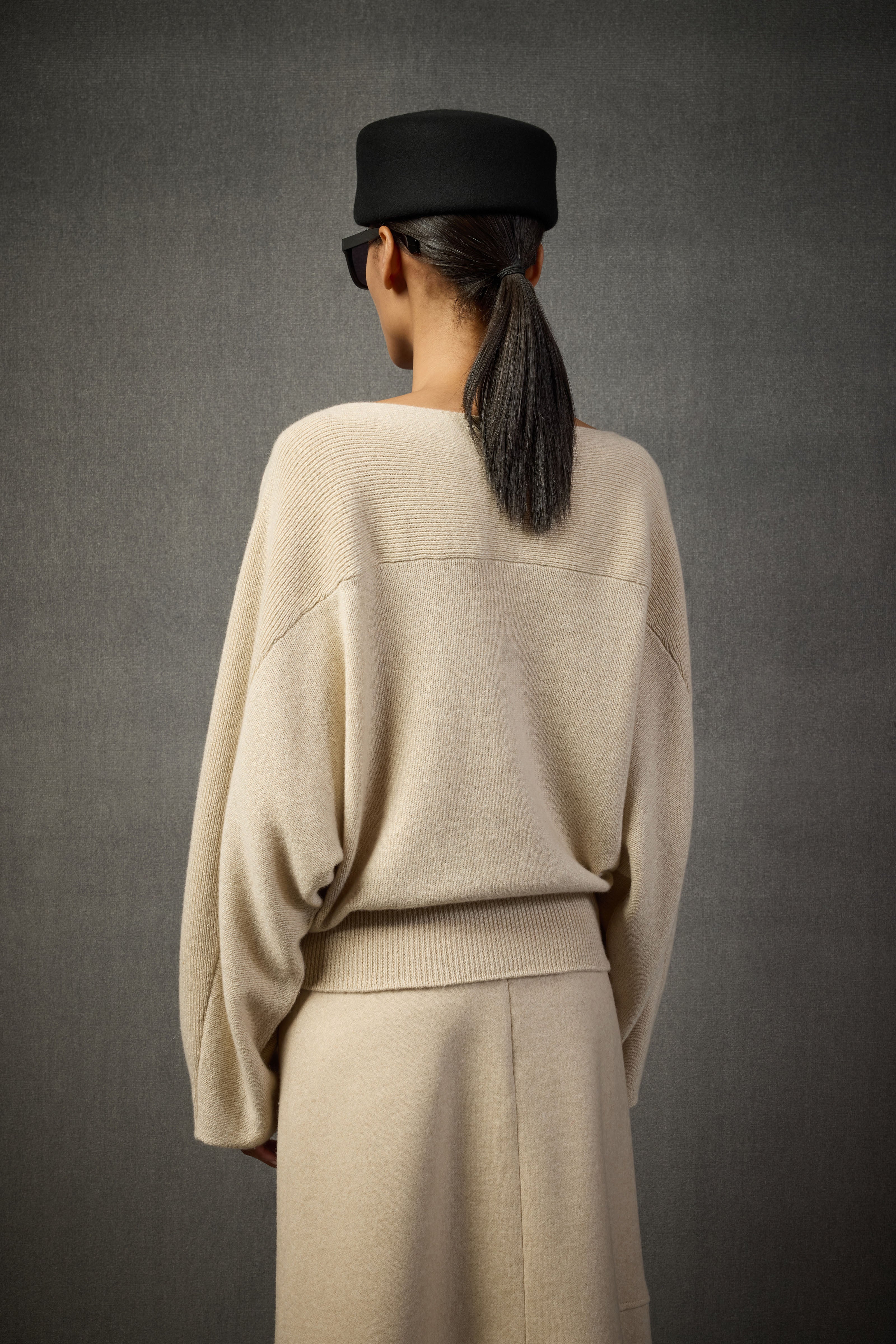ALICIA KNIT