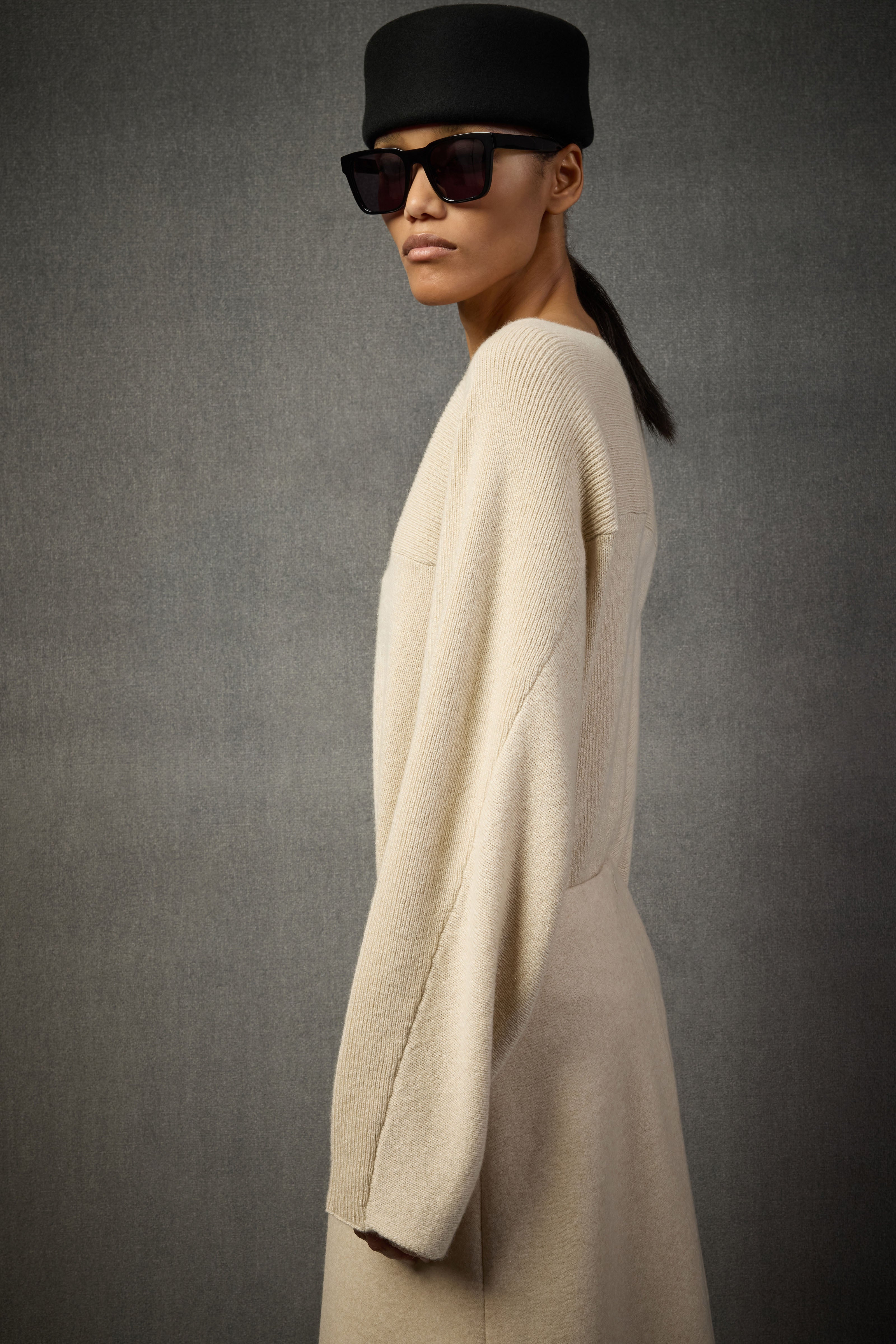 ALICIA KNIT