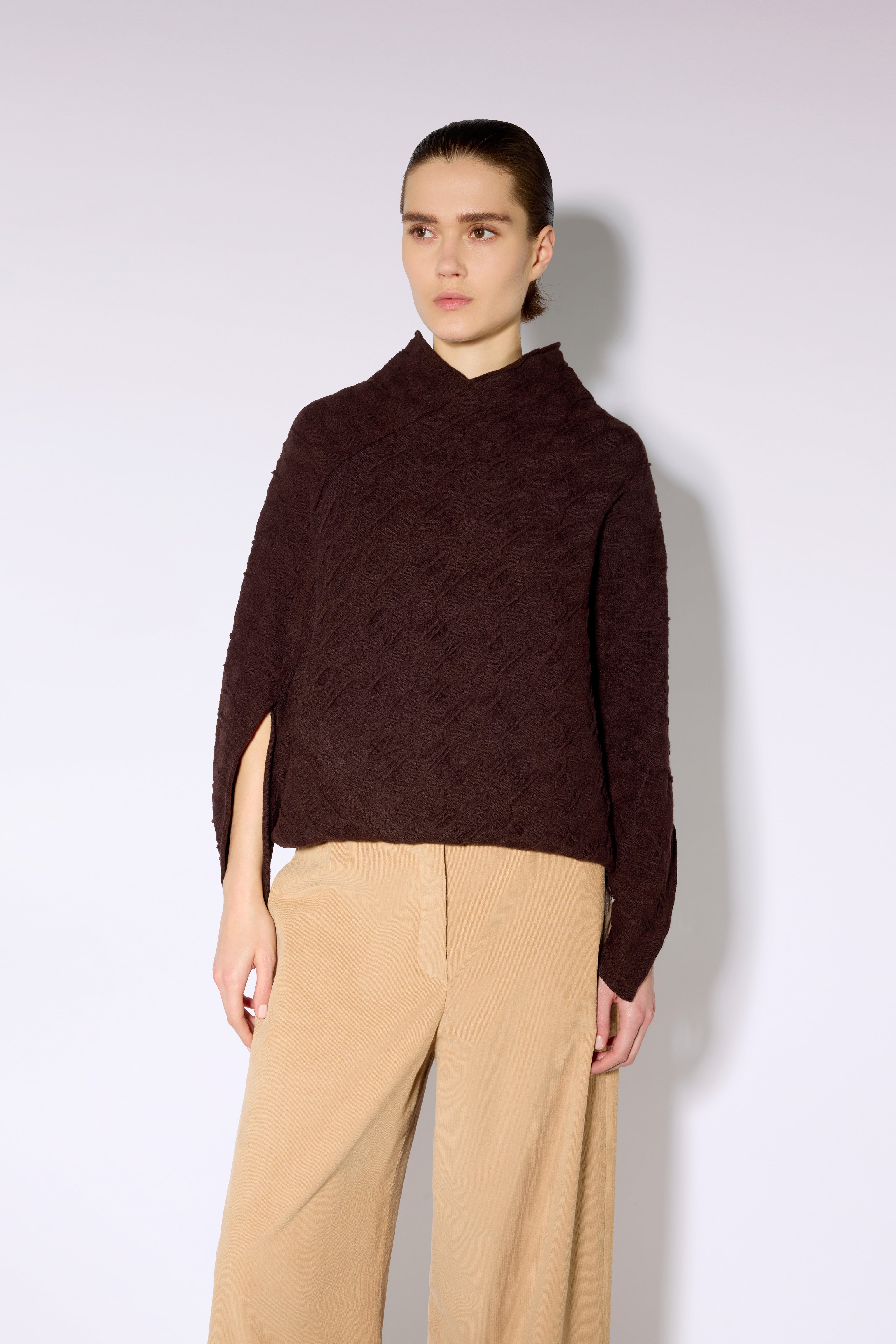 MAGLIA-LUBNA