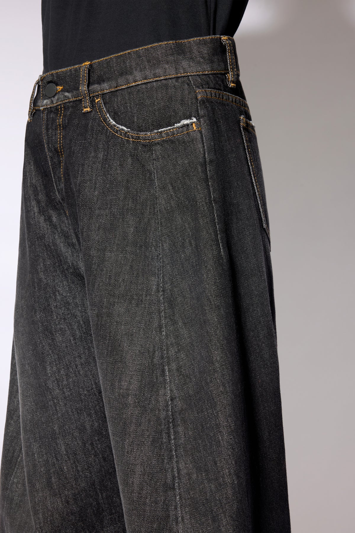 W6LL6WY82Z78-0-D-JEANS