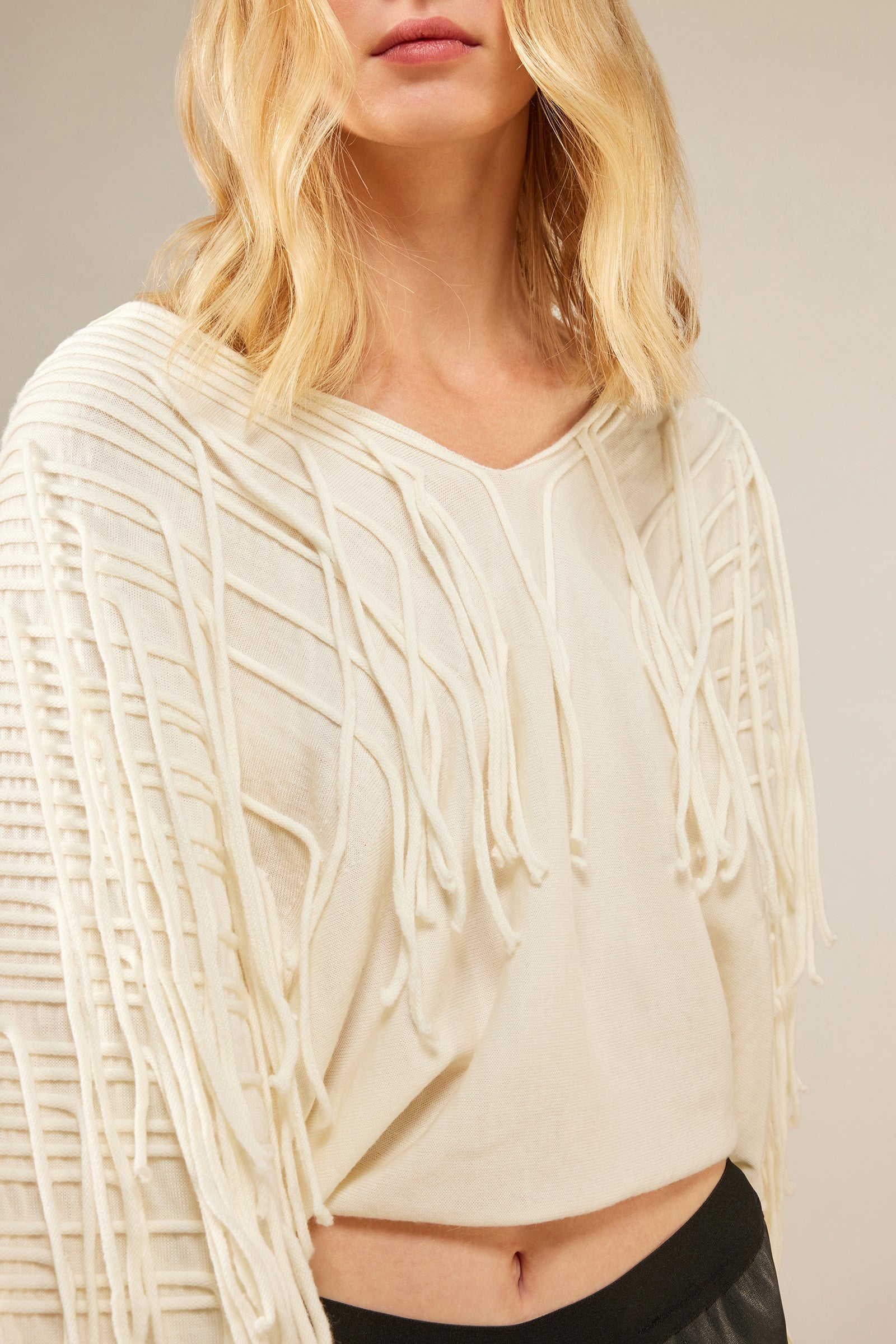 Forever 21 fringe sweater best sale